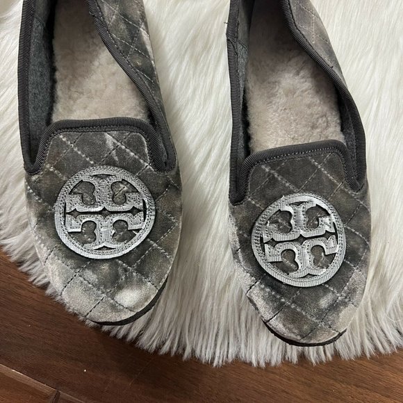 Tory Burch‎ Size 5 Taupe Gray Velvet Billy Quilted Slippers - Picture 2 of 10